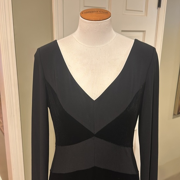NWT Lauren Formal Classic Black Velvet Chevron Cocktail Dress Sz 10 Long Sleeves - Picture 2 of 8